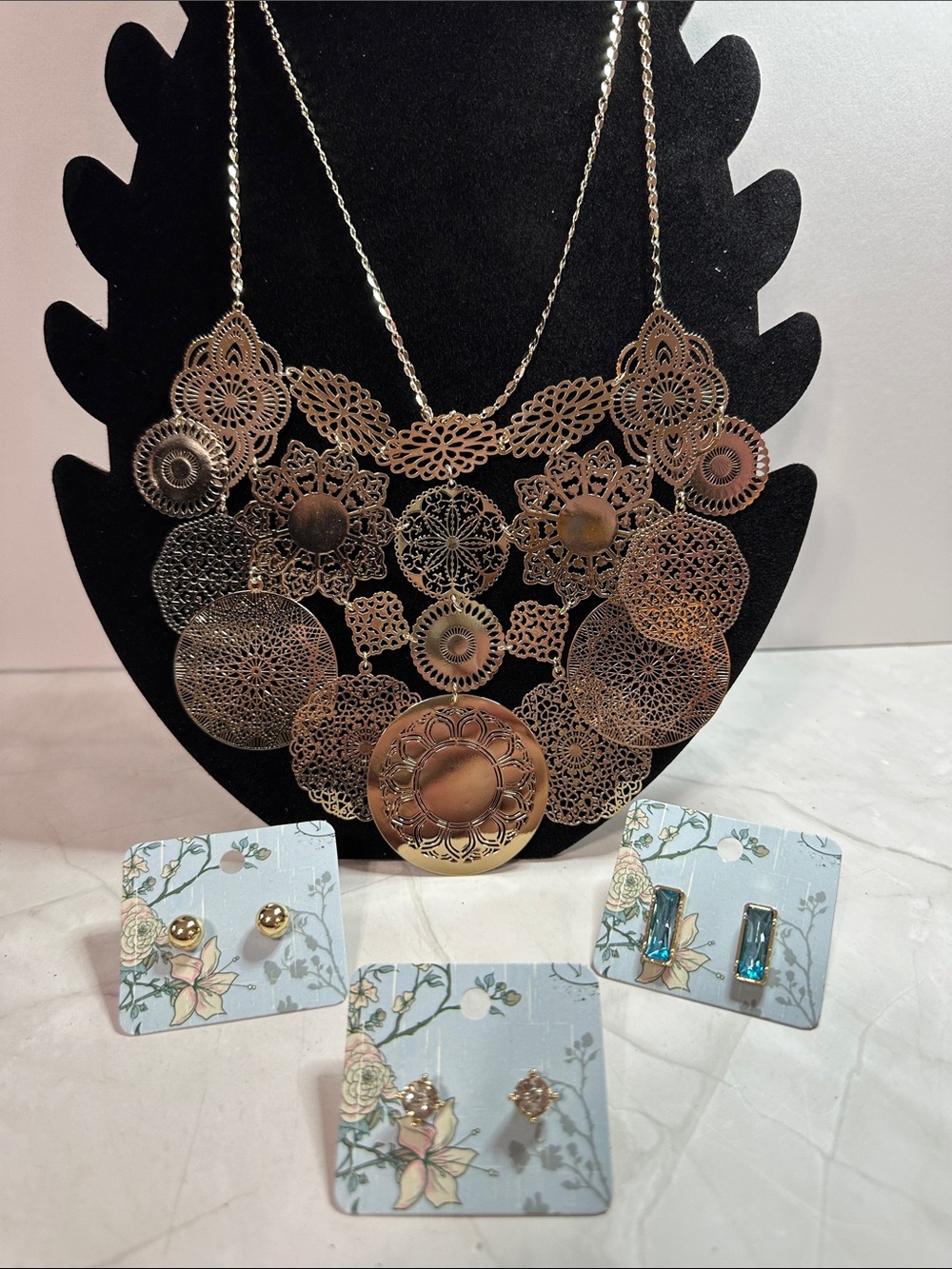Express Gold Filigree Floral Statement Necklace